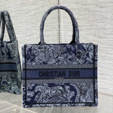 Christian Dior Shopping Bags